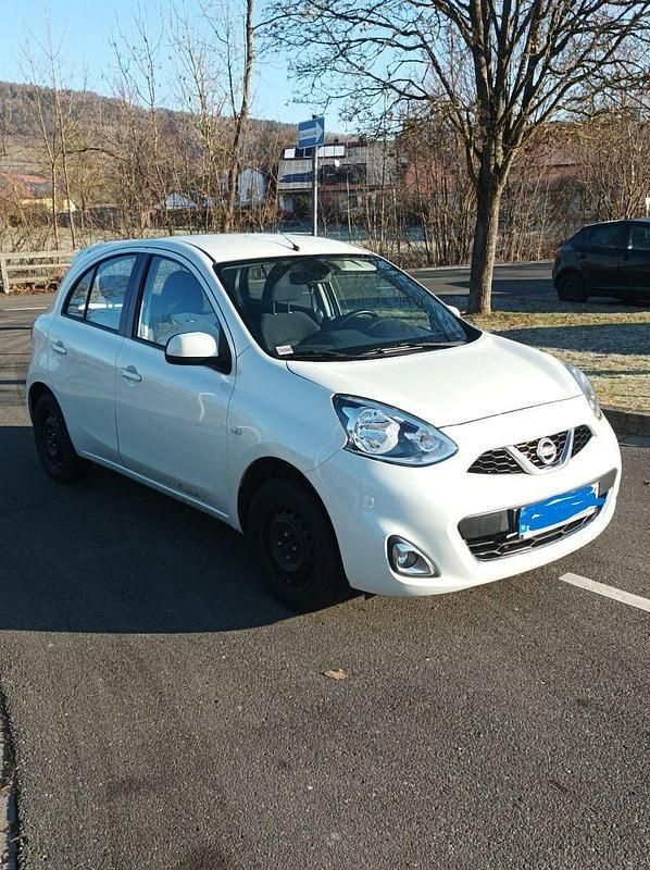 Gebraucht Nissan Micra Acenta 80 PS (58 kW) 2015 Weiß Limousine