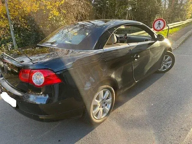 Occasion VW Eos Individual 150 ch (110 kW) 2007 Noir Cabriolet