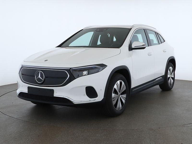 Unilack polarweiß Gebraucht 2023 Mercedes EQA250 Progressive SUV | 28.900 € (Fairer Preis) - Bild 1/4