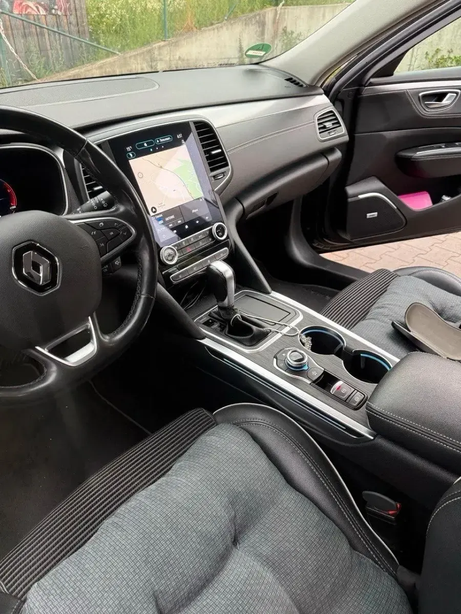 Gebraucht Renault Talisman 189 PS (139 kW) 2021 Schwarz Kombi