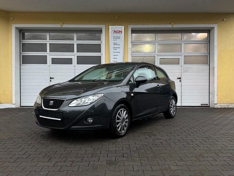 Grau Gebraucht 2010 Seat Ibiza SC Stylance Kleinwagen | 5.700 € (Etwas zu teuer) - Bild 1/4