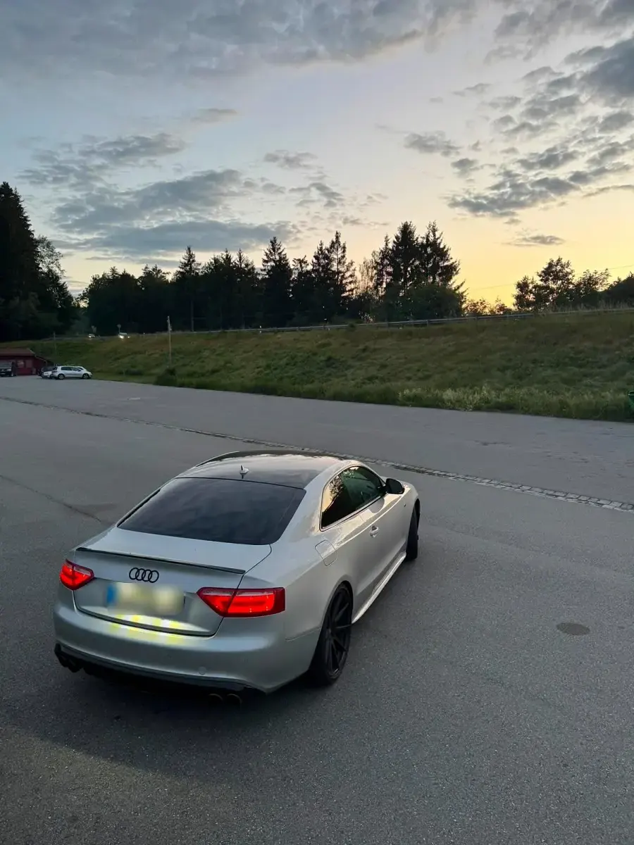 Gebraucht Audi A5 265 PS (194 kW) 2008 Silber Coupé