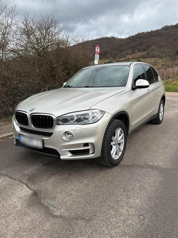 Gebraucht BMW X5 258 PS (189 kW) 2015 Silber SUV