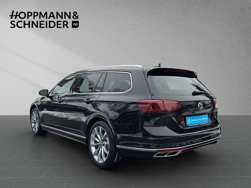 Gebraucht VW Passat Business 150 PS (110 kW) 2023 Deep black perleffekt Kombi
