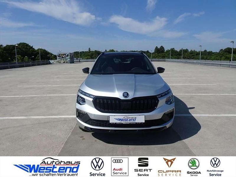 Brilliantsilber Gebraucht 2025 Skoda Kamiq Monte Carlo SUV | 31.960 € (Etwas zu teuer) - Bild 1/4