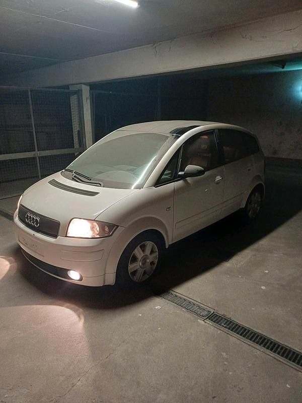Gebraucht Audi A2 75 PS (55 kW) 2002 Weiß Kleinwagen