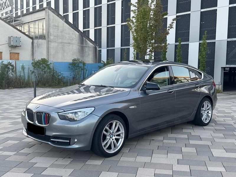 Grau Gebraucht 2010 BMW 530 Gran Turismo Limousine | 6.800 € (Guter Preis) - Bild 1/4