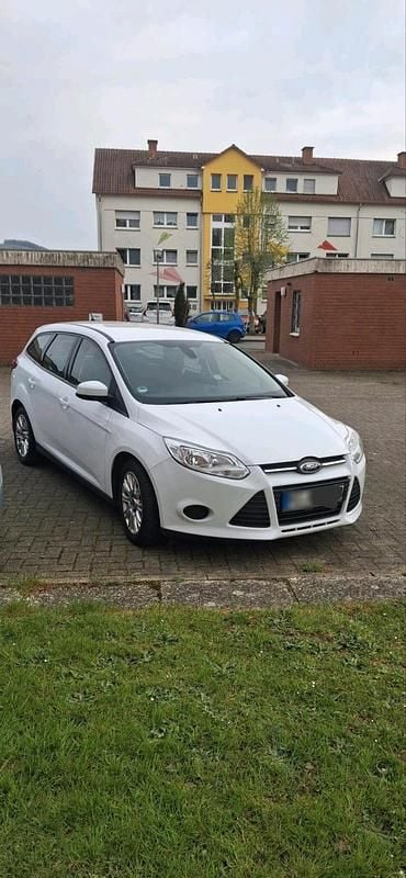 Second-hand Ford Focus 115 CP (84 kW) 2014 Alb Break