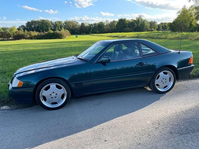 Grün Gebraucht 1995 Mercedes SL320 AMG Cabrio | 16.900 € - Bild 1/4