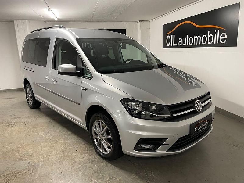 Silber Gebraucht 2019 VW Caddy Maxi Trendline Van / Kleinbus | 21.990 € (Teuer) - Bild 1/4