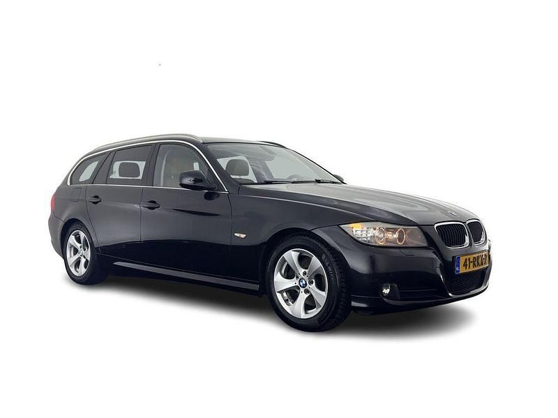 Schwarz Gebraucht 2011 BMW 320 Efficient Dynamics Kombi | 3.845 € (Superpreis) - Bild 1/4