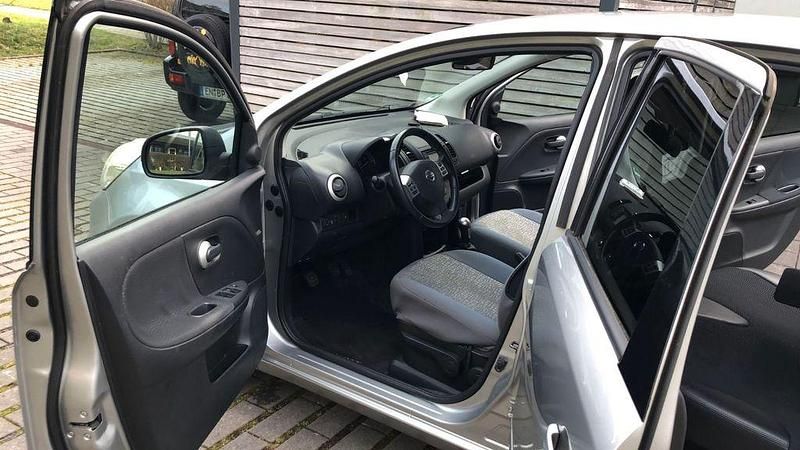 Gebraucht Nissan Note City 88 PS (64 kW) 2012 Silber Kleinwagen