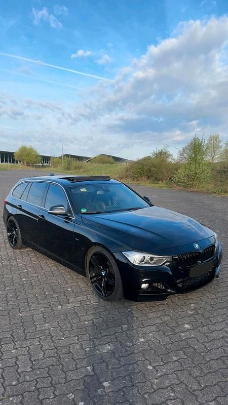 Usata BMW 320 184 CV (135 kW) 2014 Nero Station wagon