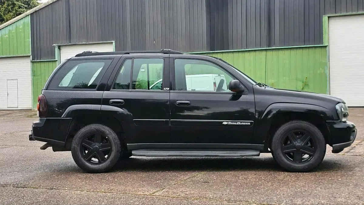 Gebraucht Chevrolet TrailBlazer 270 PS (198 kW) 2003 Schwarz SUV