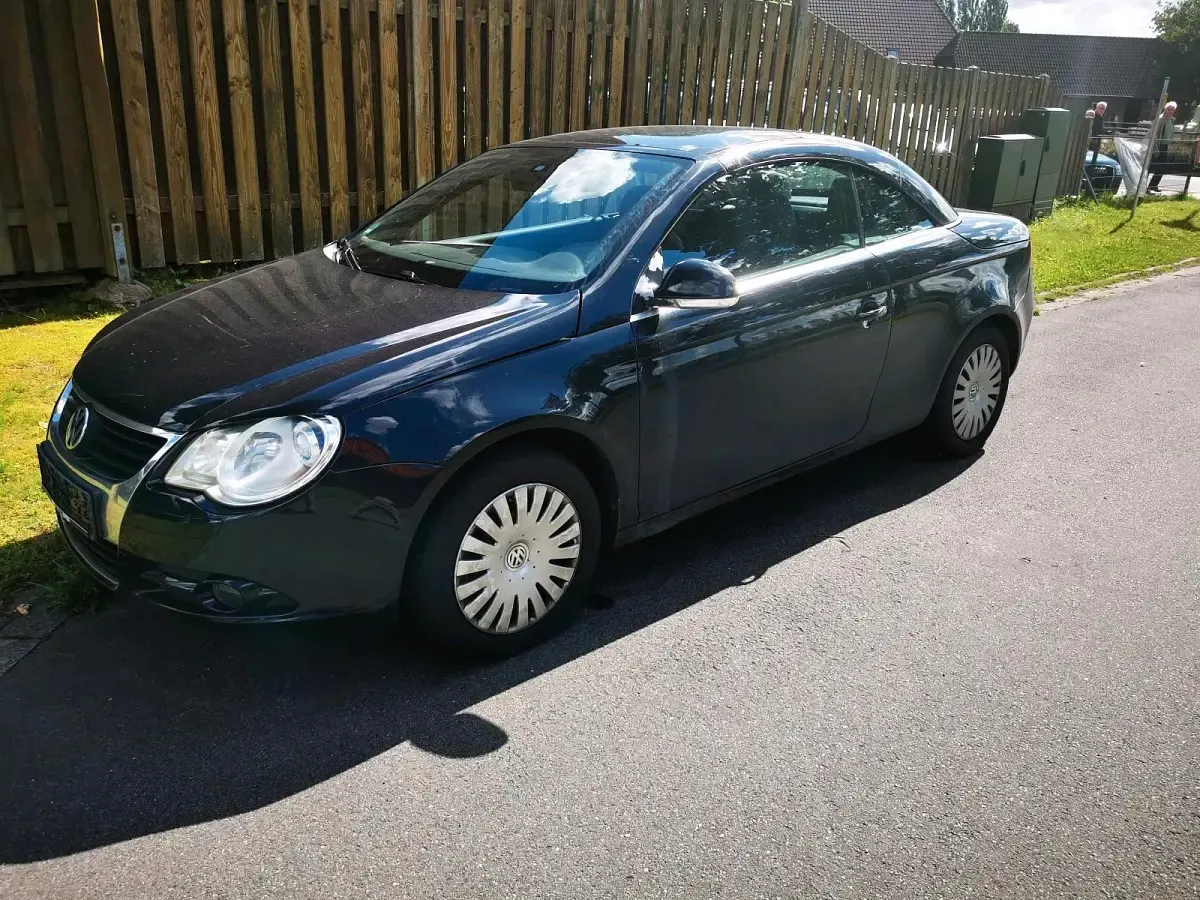 Gebraucht VW Eos 150 PS (110 kW) 2007 Blau Cabrio