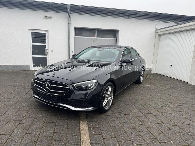 Gebraucht Mercedes E300 320 PS (235 kW) 2021 Schwarz Limousine