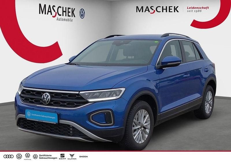 Ravennablau metallic Gebraucht 2024 VW T-Roc Life SUV | 23.840 € (Superpreis) - Bild 1/4
