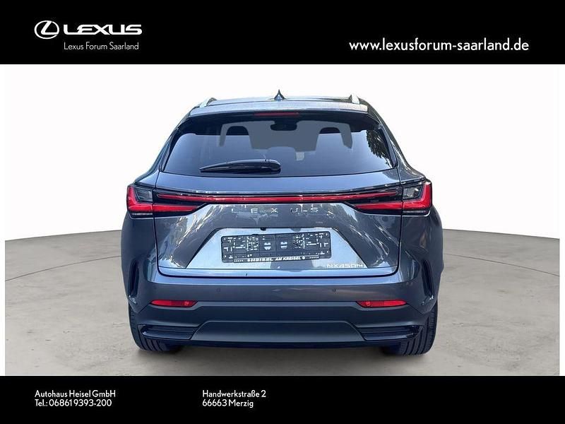 Neu Lexus NX450h+ Business Edition 309 PS (227 kW) 2025 Grau SUV