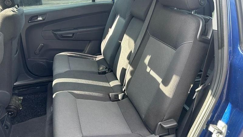 Gebraucht Opel Zafira 94 PS (69 kW) 2007 Blau Van / Kleinbus