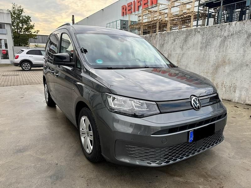 Gebraucht VW Caddy 114 PS (83 kW) 2023 Grau Van / Kleinbus