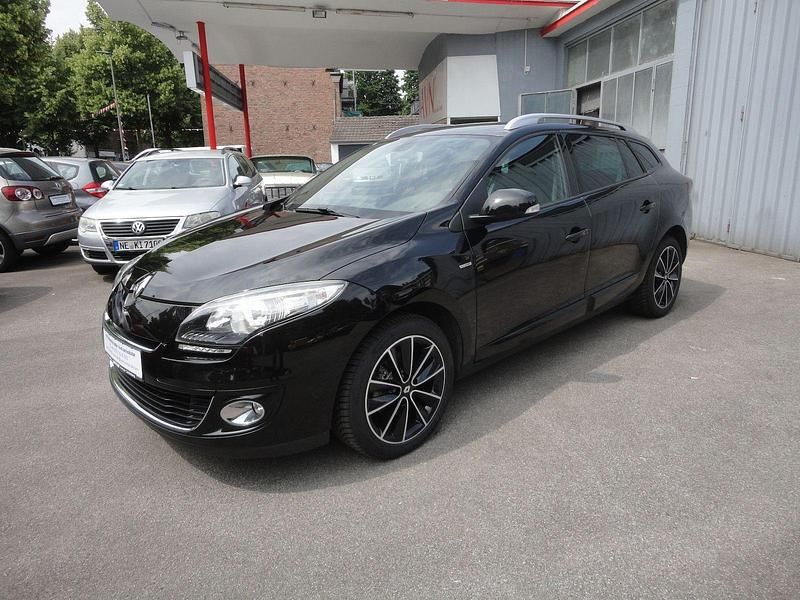 Schwarz Gebraucht 2014 Renault Mégane GrandTour Bose Edition Kombi | 5.990 € (Fairer Preis) - Bild 1/4