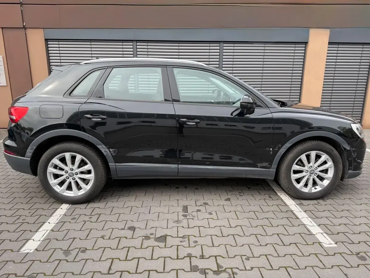 Usata Audi Q3 Ambiente 190 CV (139 kW) 2019 Nero SUV