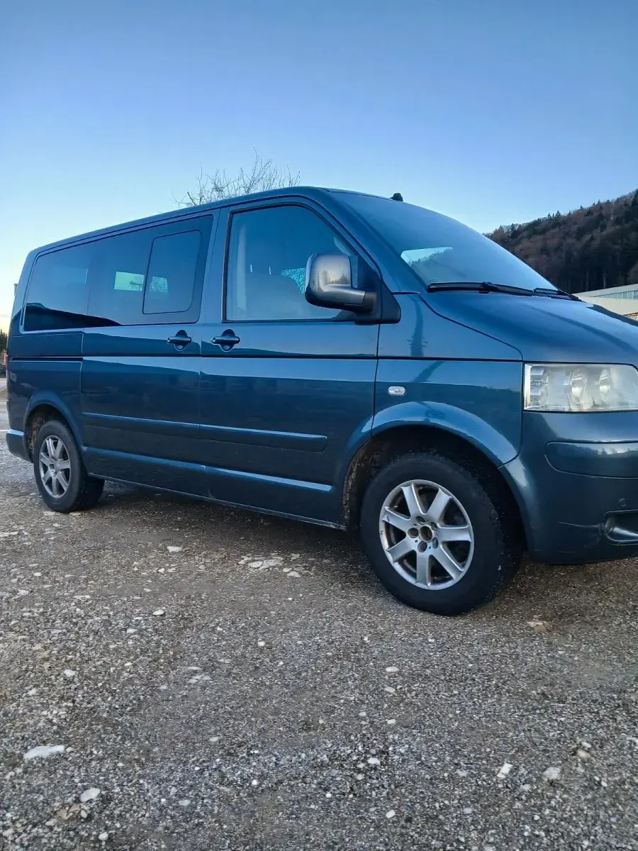 Gebraucht VW Multivan Highline 174 PS (127 kW) 2005 Grau Van / Kleinbus