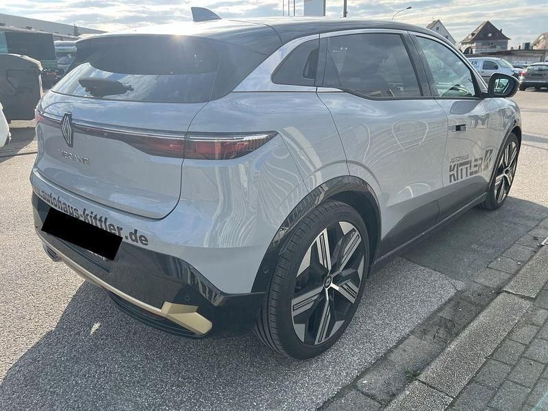 Gebraucht Renault Megane E-Tech Iconic 160 kW (218 PS) 2022 Grau Limousine