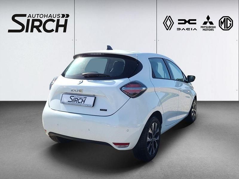 Gebraucht Renault Zoe Evolution 100 kW (136 PS) 2023 Weiß Kleinwagen