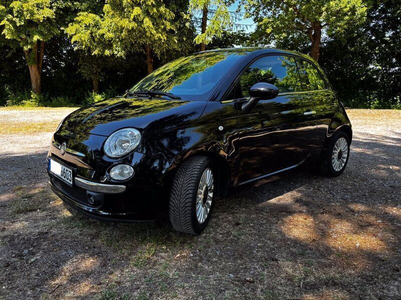 Schwarz Gebraucht 2011 Fiat 500 Lounge Kleinwagen | 4.500 € (Guter Preis) - Bild 1/4