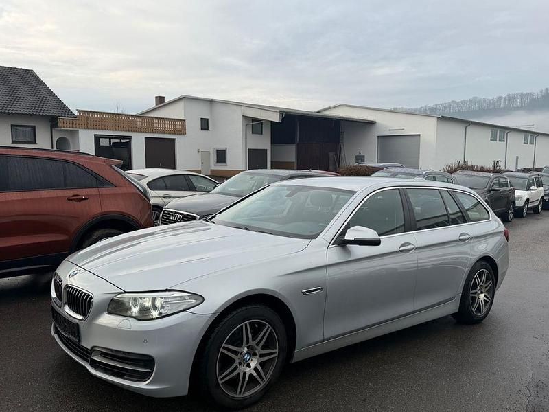Gebraucht BMW 530 Performance 258 PS (189 kW) 2014 Silber Kombi