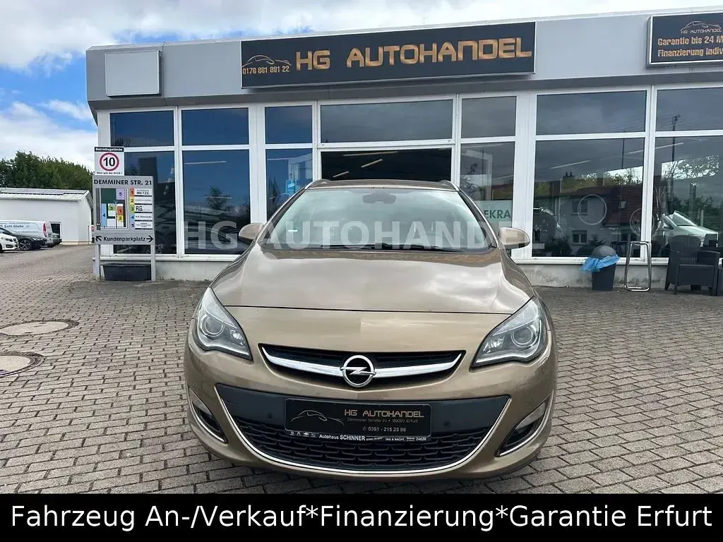 Gebraucht Opel Astra 165 PS (121 kW) 2013 Braun Limousine