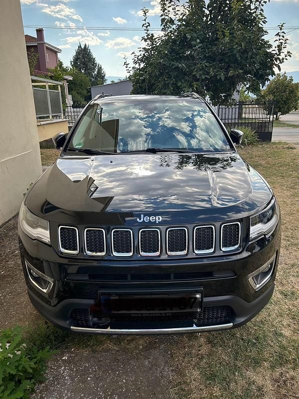 Second-hand Jeep Compass 170 CP (125 kW) 2020 Negru SUV
