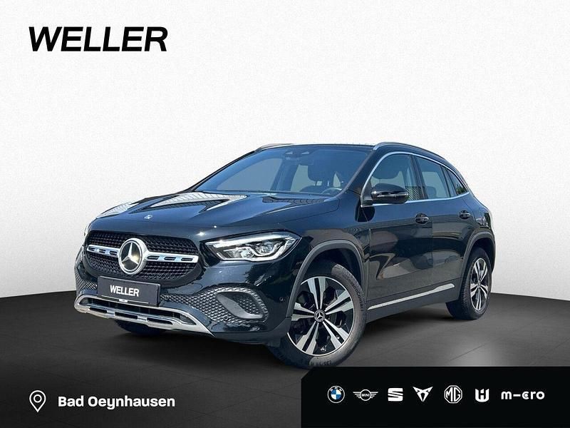 Schwarz Gebraucht 2020 Mercedes GLA200 SUV | 29.950 € (Superpreis) - Bild 1/4