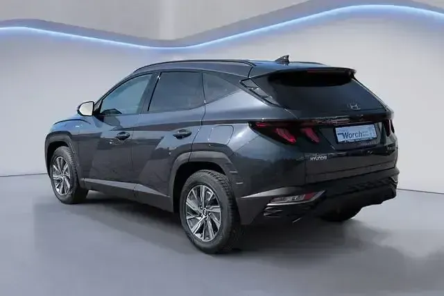 Gebraucht Hyundai Tucson Select 150 PS (110 kW) 2022 Dark night grey metallic SUV