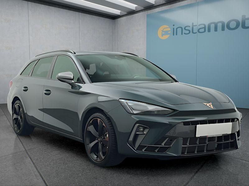 Second-hand Cupra Leon 150 CP (110 kW) 2024 Albastru Break