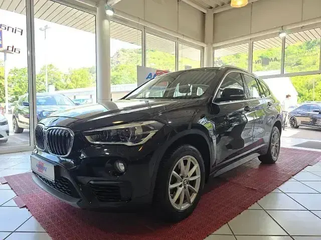 Gebraucht BMW X1 Advantage 190 PS (139 kW) 2018 Schwarz SUV
