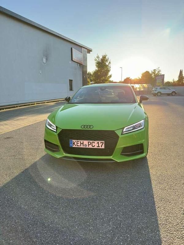 Grün Gebraucht 2016 Audi TTS Sport Coupé | 27.300 € (Fairer Preis) - Bild 1/4