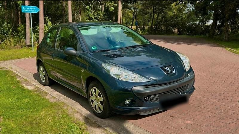 Gebraucht Peugeot 206+ 60 PS (44 kW) 2011 Kleinwagen