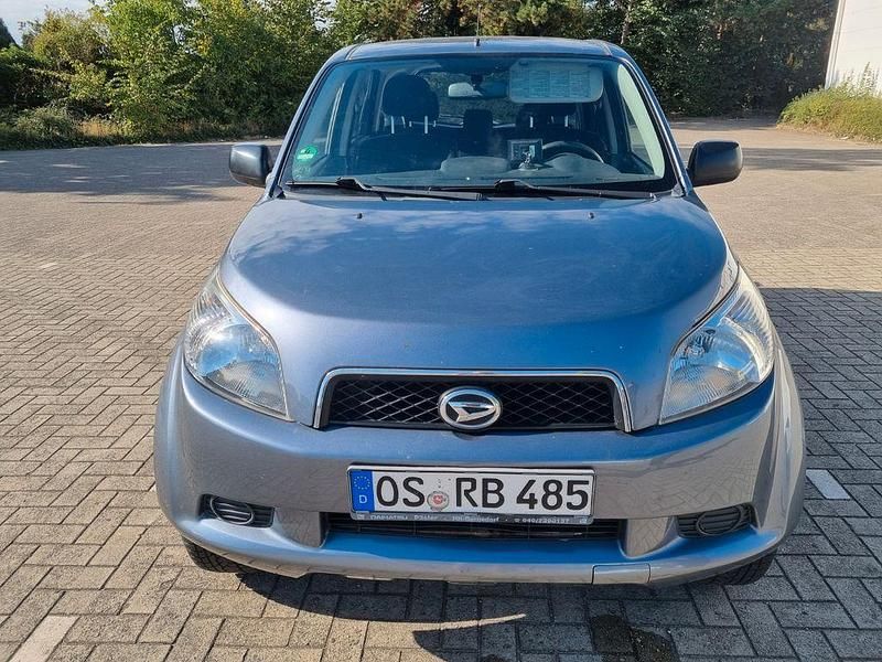 Grau Gebraucht 2008 Daihatsu Terios SUV | 3.500 € (Superpreis) - Bild 1/4