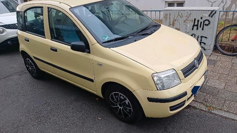 Gelb Gebraucht 2008 Fiat Panda Dynamic Kleinwagen | 850 € (Guter Preis) - Bild 1/4