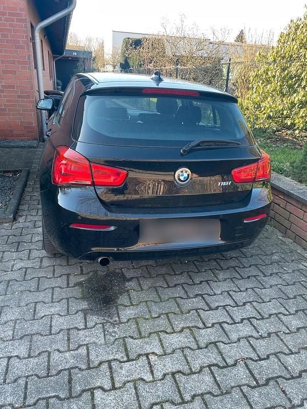 Gebraucht BMW 116 109 PS (80 kW) 2015 Schwarz Kleinwagen