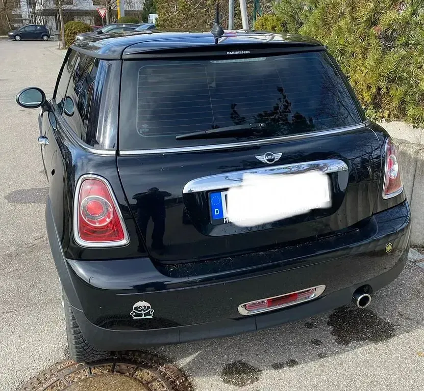 Gebraucht Mini ONE 98 PS (72 kW) 2011 Schwarz Kleinwagen