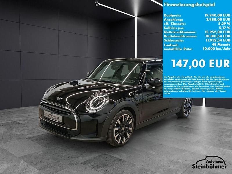 Gebraucht Mini Cooper 136 PS (100 kW) 2021 Midnight black (schwarz) Kleinwagen