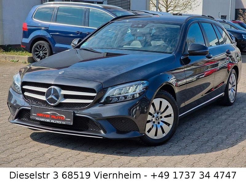 Gebraucht Mercedes C200 160 PS (117 kW) 2020 Grau Limousine