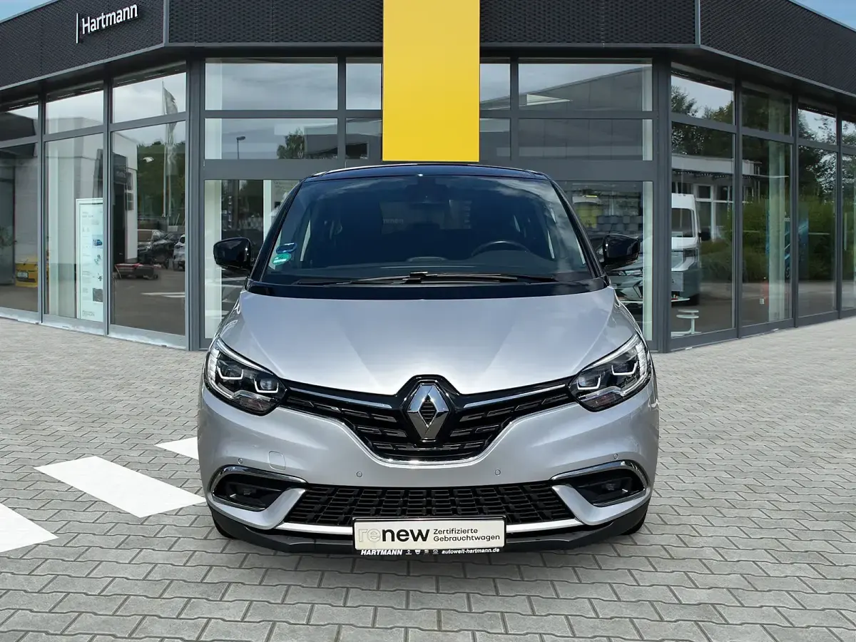 Gebraucht Renault Grand Scénic IV Intens 140 PS (102 kW) 2021 Zweifarbig (silber) Van / Kleinbus