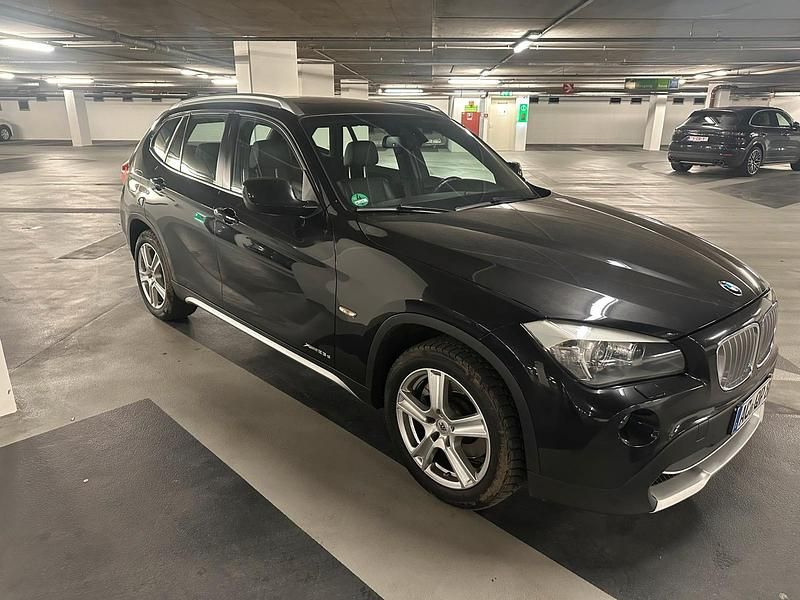 Gebraucht BMW X1 218 PS (160 kW) 2010 Schwarz SUV