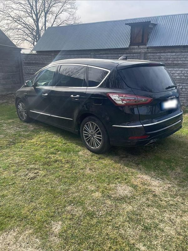 Gebraucht Ford S-MAX Vignale 190 PS (139 kW) 2020 Schwarz Van / Kleinbus