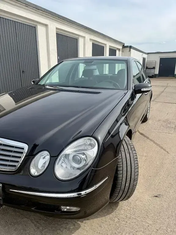 Gebraucht Mercedes 200 163 PS (119 kW) 2005 Schwarz Limousine