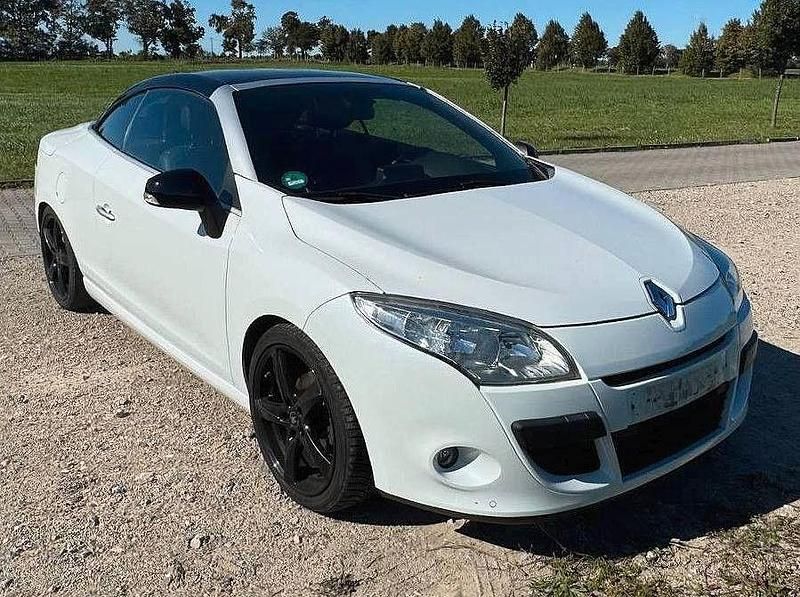 Weiß Gebraucht 2011 Renault Mégane Cabriolet Luxe Cabrio | 5.500 € (Fairer Preis) - Bild 1/4